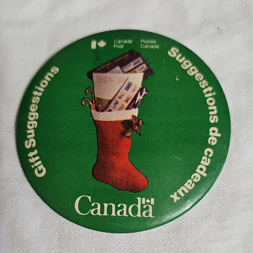 Vintage Canada Post Gift Suggestion 3" Pinback Button Chrustmas Pin